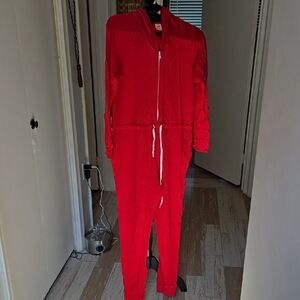 P338. Smash + Tess Vibrant Red Sleepwear |M